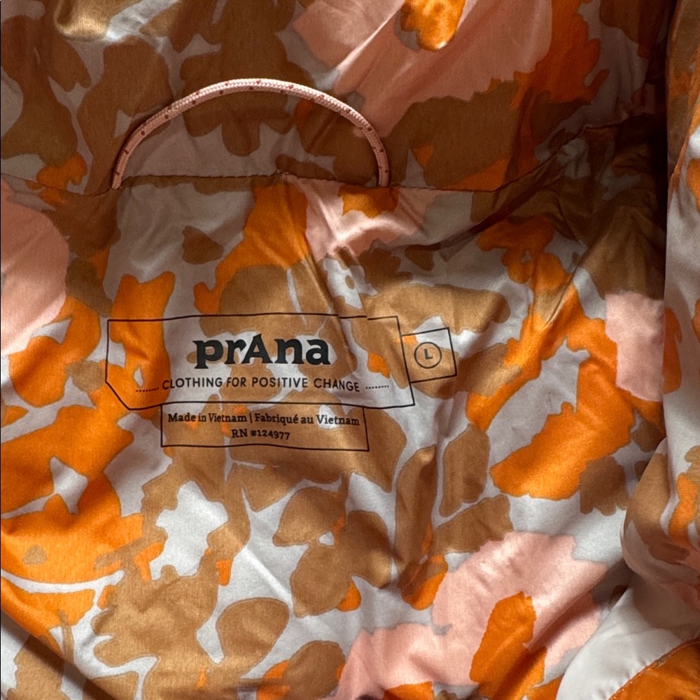 Prana Hellebore vest size large - Picture 2 of 5